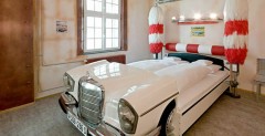 Hotel V8 dla mi�osnik�w motoryzacji