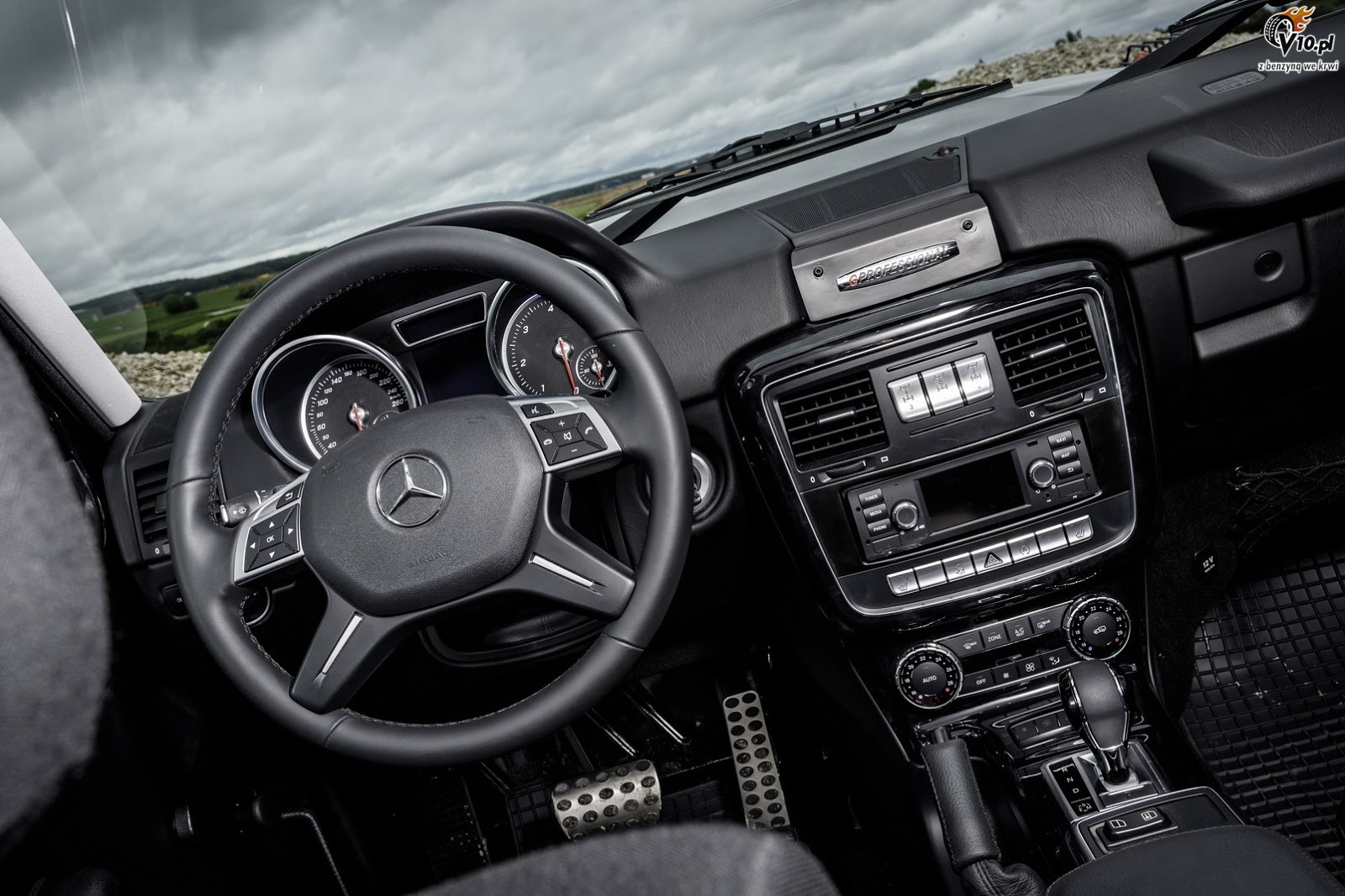 Mercedes G350