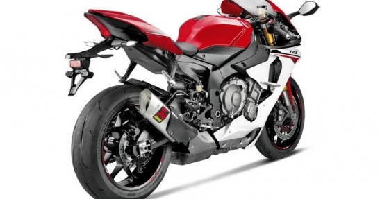 Yamaha YZF-R1 na 2015 rok z wydechem Akrapovic