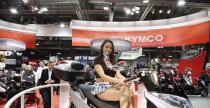 Dziewczyny i motocykle na targach EICMA 2011 w Mediolanie Dziewczyny i motocykle na targach EICMA 2011 w Mediolanie