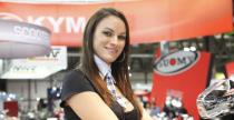 Dziewczyny i motocykle na targach EICMA 2011 w Mediolanie Dziewczyny i motocykle na targach EICMA 2011 w Mediolanie