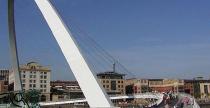 Julien Dupont vs Gateshead Millenium Bridge