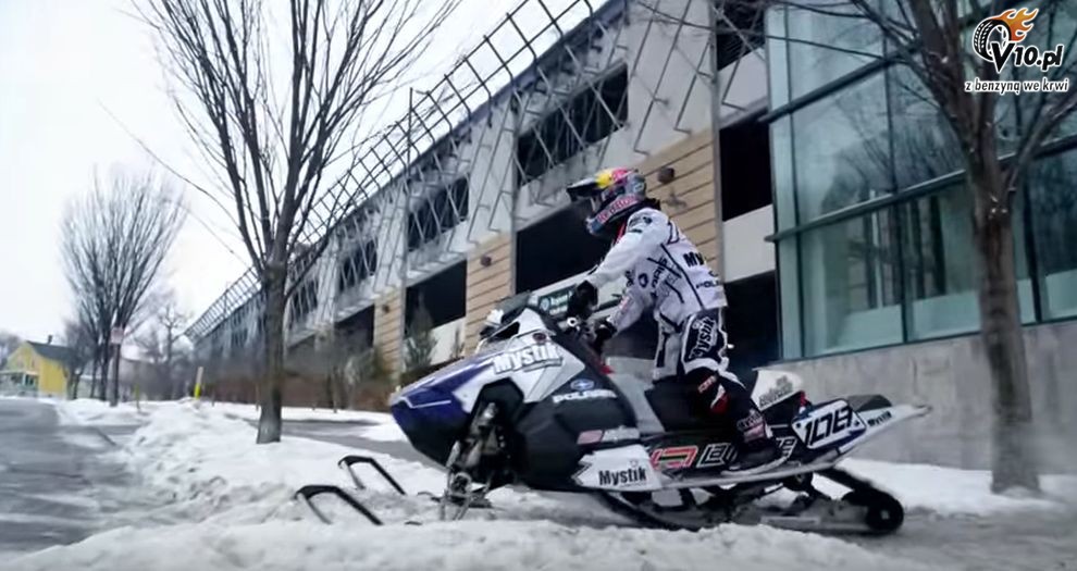 Levi LaVallee szaleje po Saint Paul