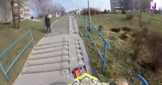 ... i szaleństwa poza nią!