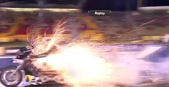 Video: Harley-Davidson eksploduje podczas wyścigu