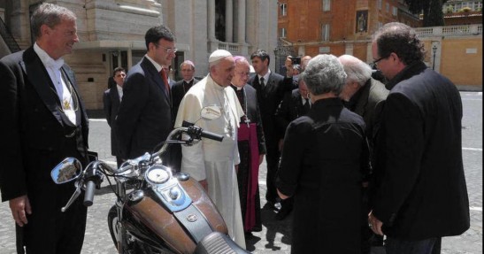 Harley-Davidson Super Glide Papieża Franciszka