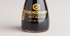 Butelka sosu sojowego Kikkoman