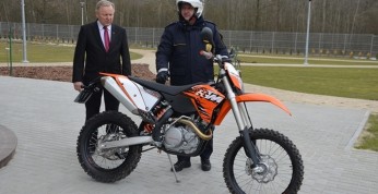 KTM okazał się zbyt wyczynowy dla Straży Miejskiej