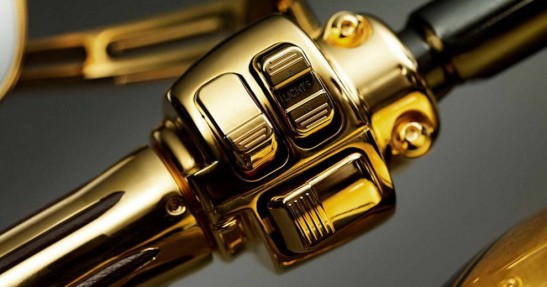 Lauge Jensen pokryty 24-karatowym złotem