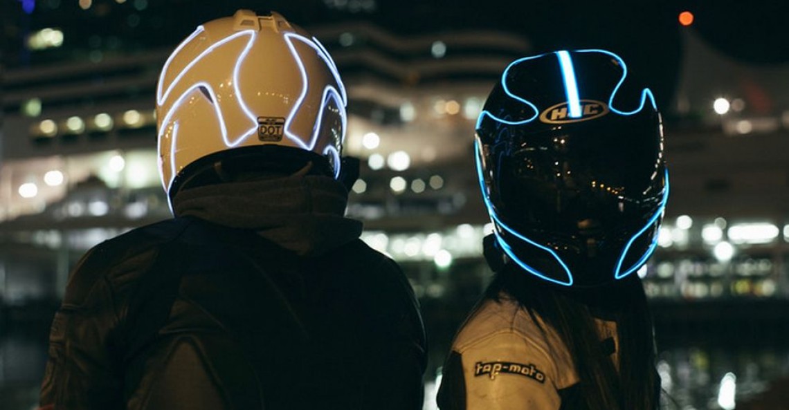 LightMode - TRON-owy kask