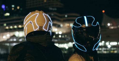 LightMode - TRON-owy kask