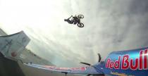 Petr Pilat wykonuje efektowny backflip