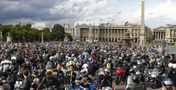 Masowe protesty motocyklistów we Francji!