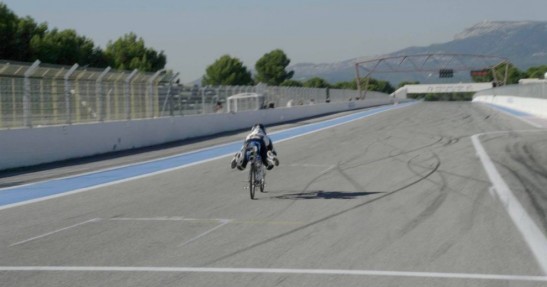 Rower z silnikiem rakietowym