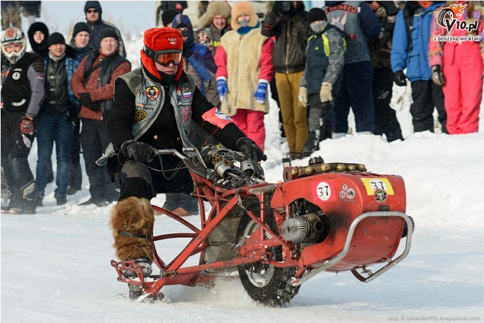 Snowdogs Russian Winter Motorcycle Rally