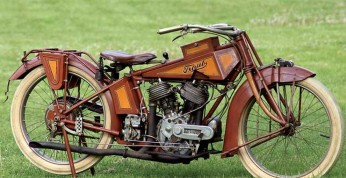 Motocykl ukryty w ścianie? Zagadka dla prawdziwego detektywa...