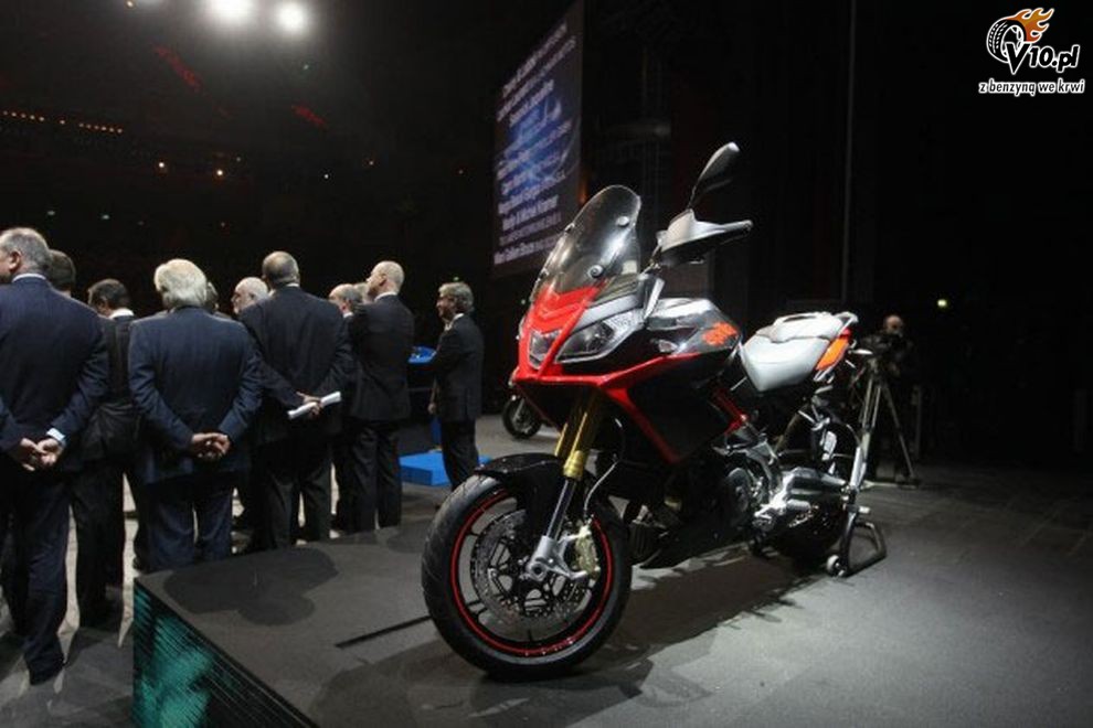 Aprilia Caponord 1200 na spotkaniu dealerw