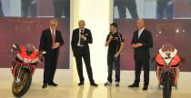Aprilia RSV4 na targach Intermot 2012