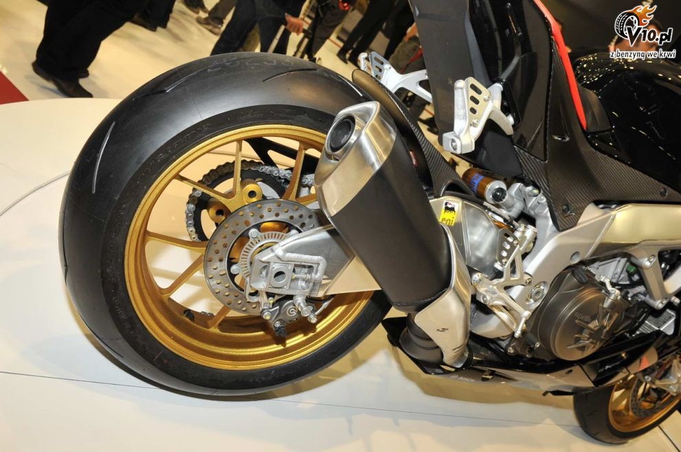 Aprilia RSV4 na targach Intermot 2012