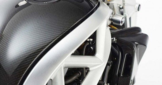 Ariel Ace - as wśród jednośladów