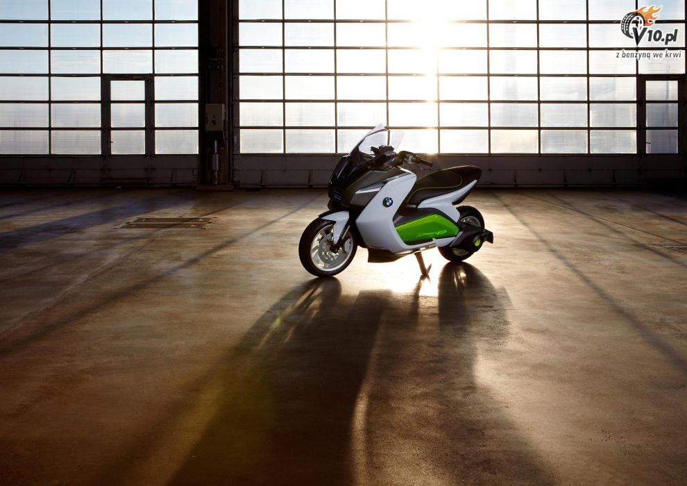 BMW Concept e - elektryczny maxi skuter