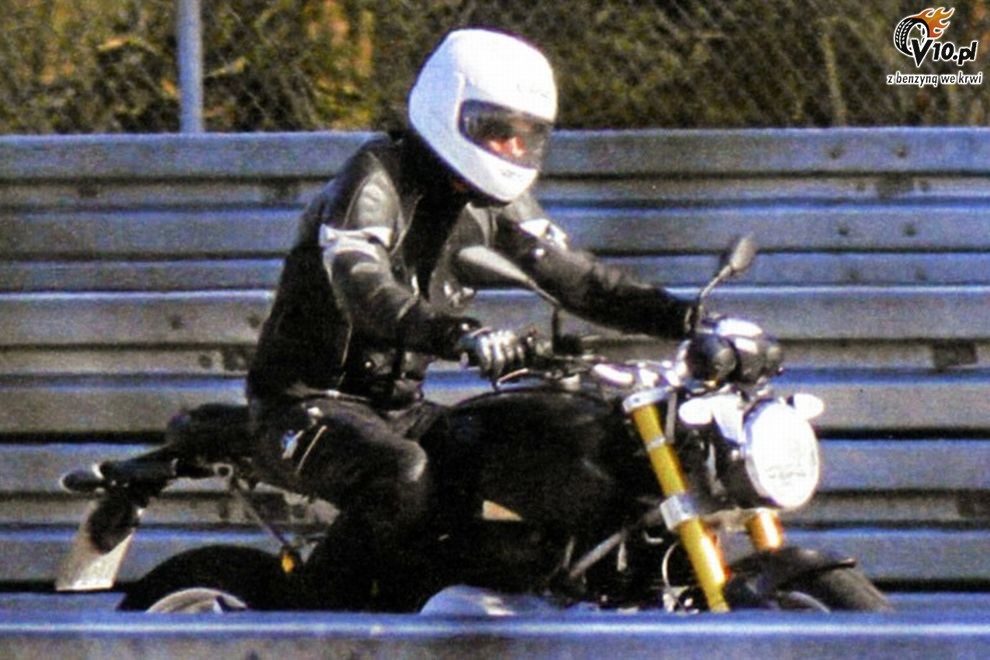 BMW R1200R - zdjęcia szpiegowskie