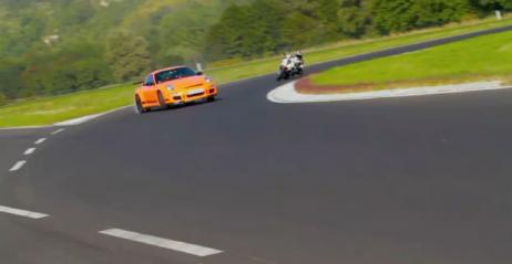 BMW S1000RR vs Porsche 997 GT3 RS