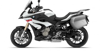 BMW S1000XR na 2015 rok ma lepszą cenę niż Ducati Multistrada