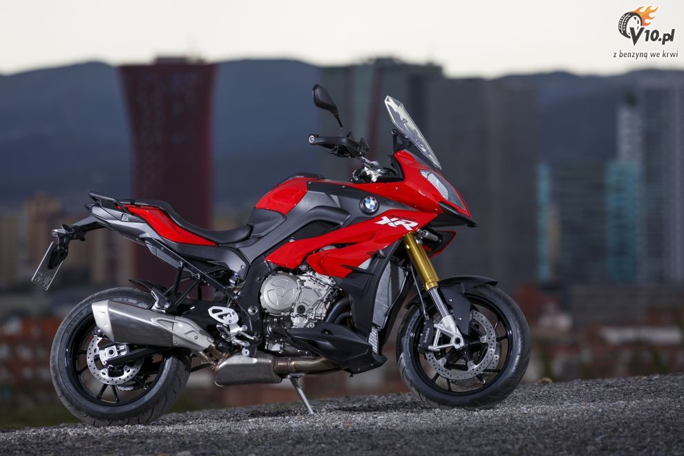 BMW S1000XR na 2015 rok - akcja