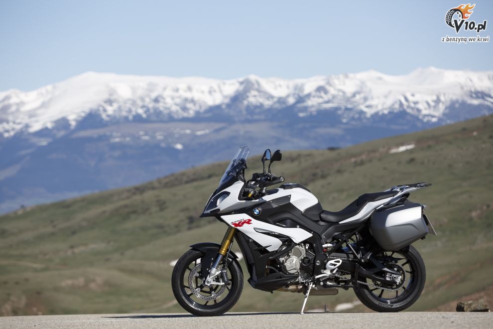 BMW S1000XR na 2015 rok - akcja
