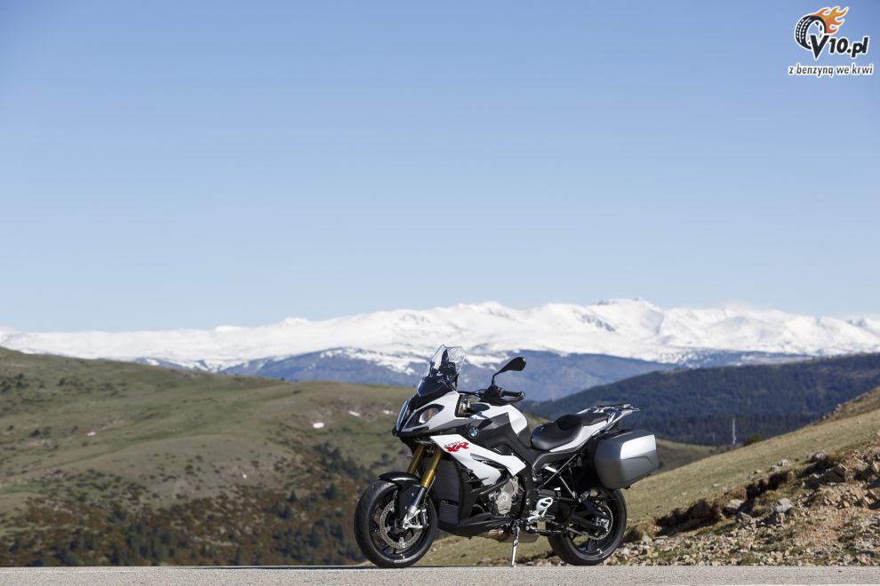 BMW S1000XR na 2015 rok - akcja