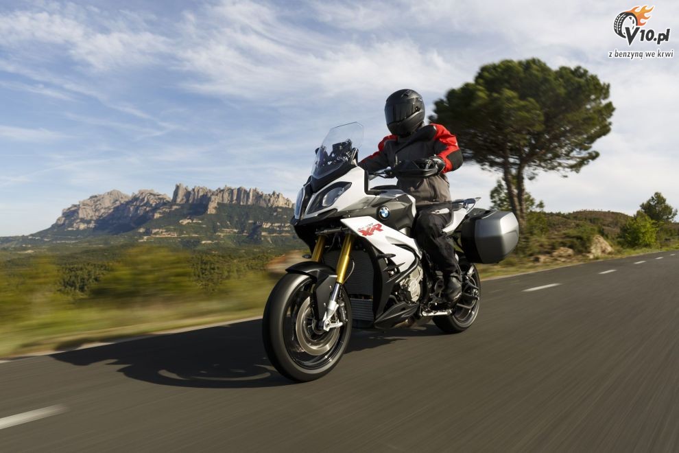 BMW S1000XR na 2015 rok - akcja
