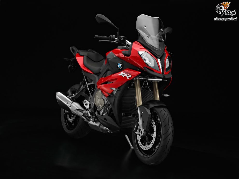 BMW S1000XR na 2015 rok - studio