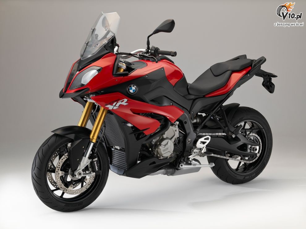 BMW S1000XR na 2015 rok - studio