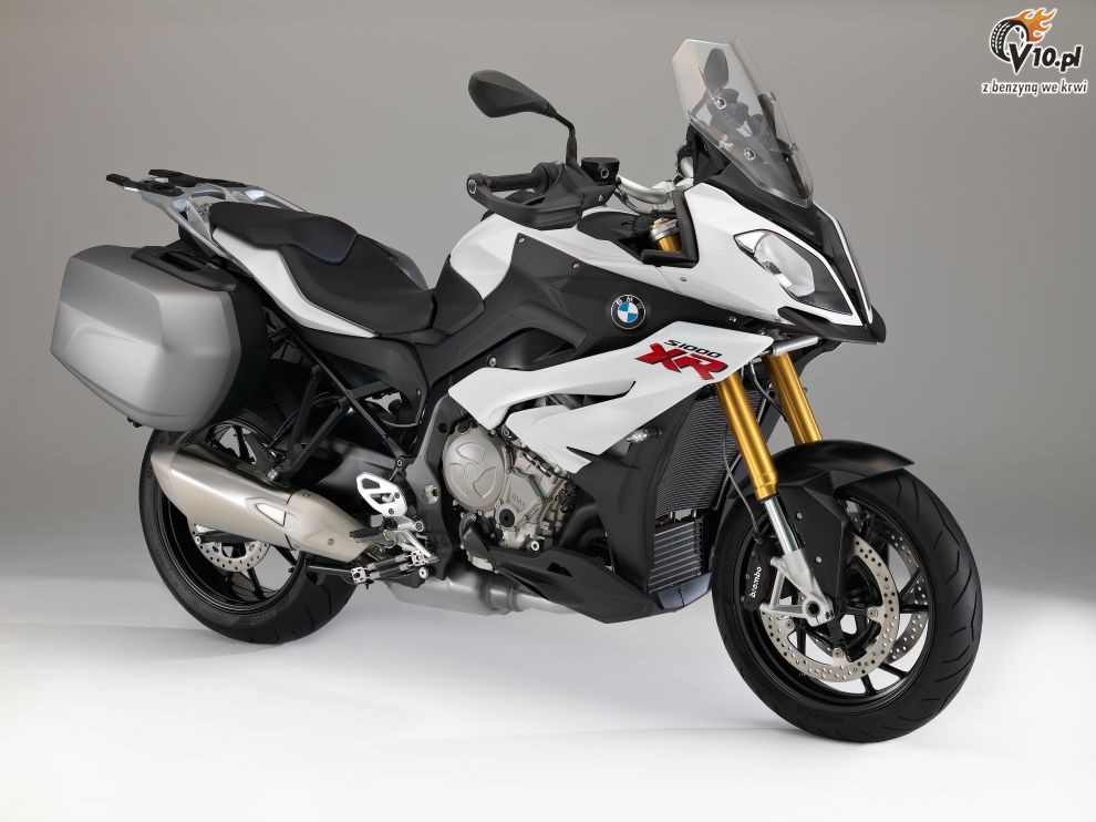 BMW S1000XR na 2015 rok - studio