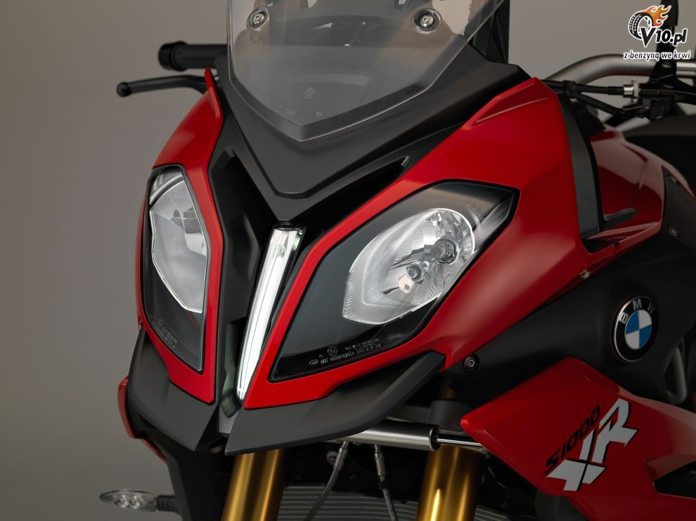 BMW S1000XR na 2015 rok - studio