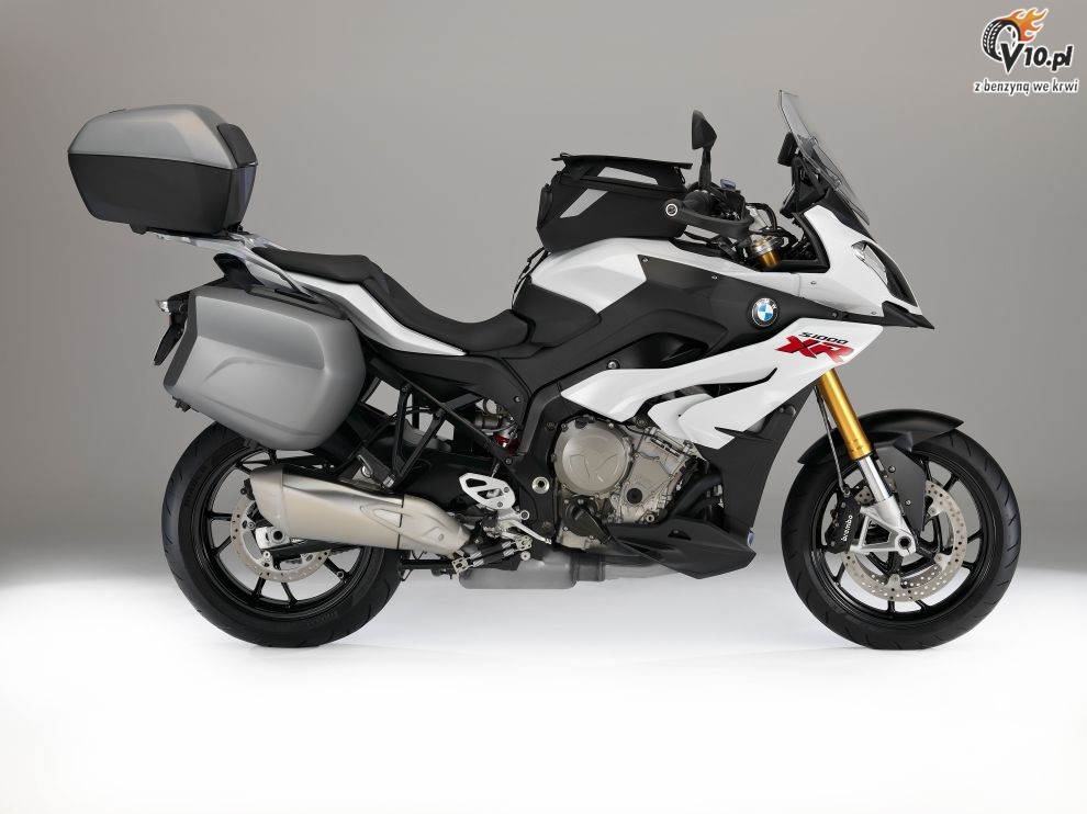 BMW S1000XR na 2015 rok - studio