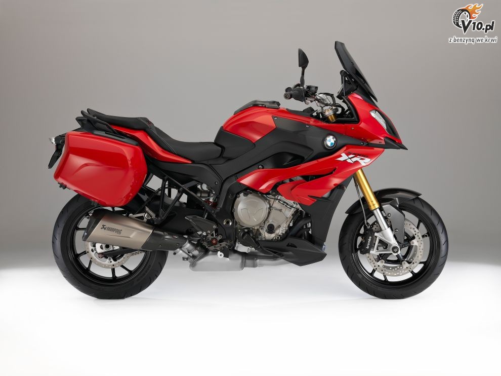 BMW S1000XR na 2015 rok - studio