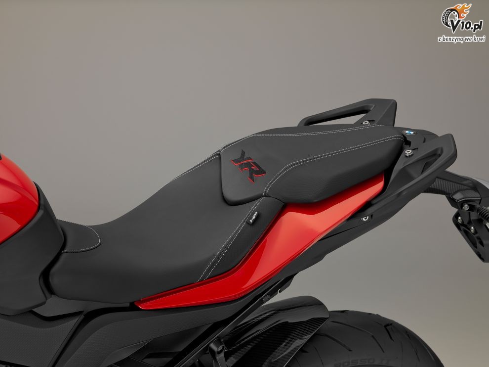 BMW S1000XR na 2015 rok - studio