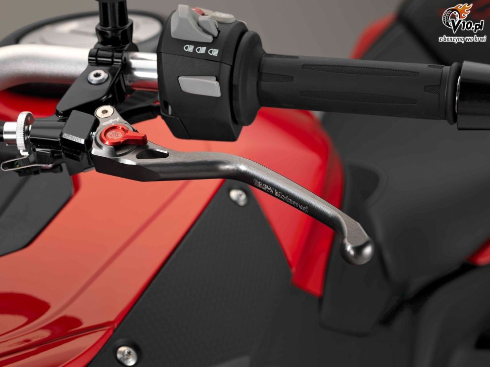 BMW S1000XR na 2015 rok - studio