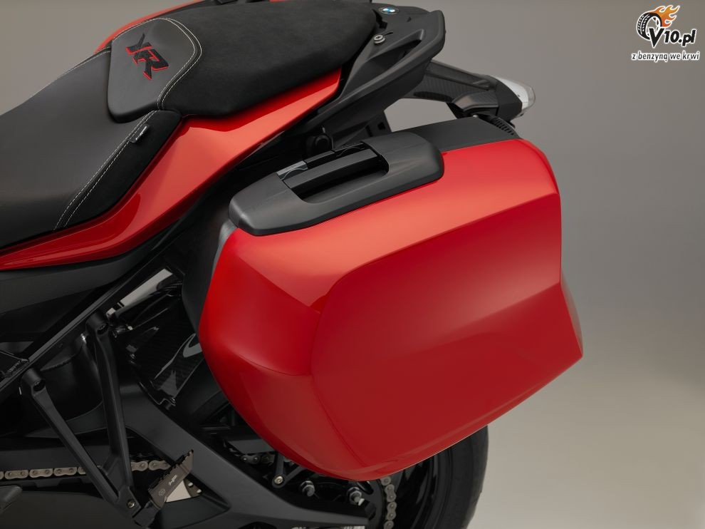 BMW S1000XR na 2015 rok - studio