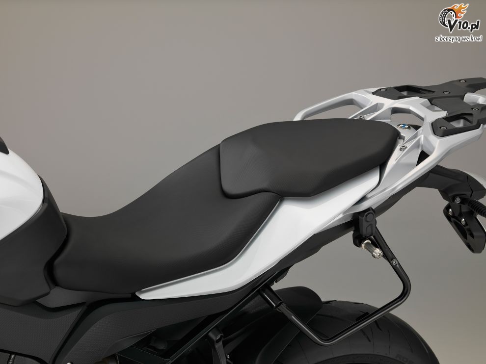 BMW S1000XR na 2015 rok - studio