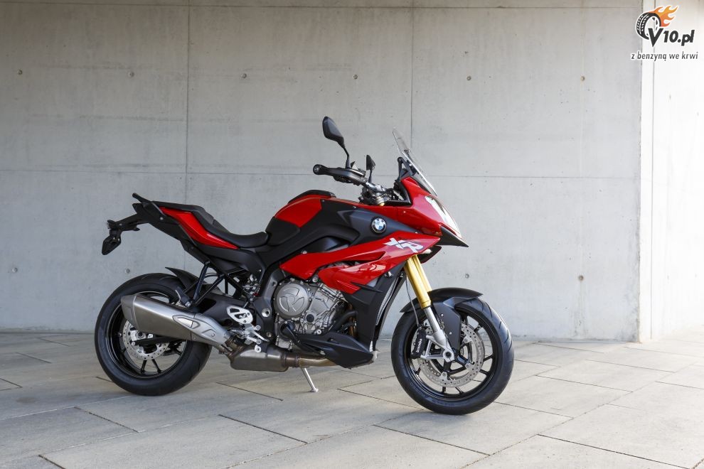 BMW S1000XR na 2015 rok - studio