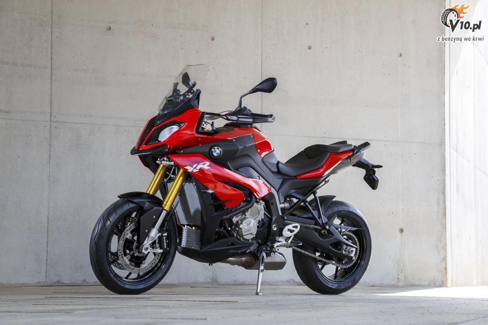 BMW S1000XR na 2015 rok - studio