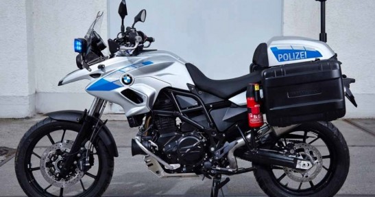 BMW R1200RT, F700GS i F800GS w policyjnych barwach