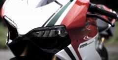 Ducati 1199 Panigale vs Porsche GT2 RS