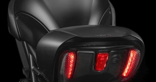 Ducati Diavel na 2015 rok