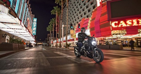 Ducati Diavel na 2015 rok