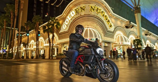 Ducati Diavel na 2015 rok