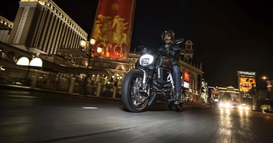Ducati Diavel na 2015 rok